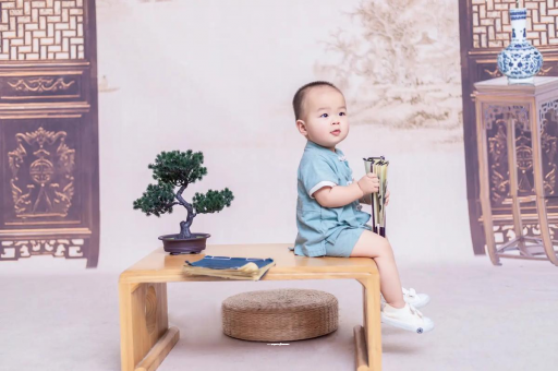 武夷山宝宝几个月会认人